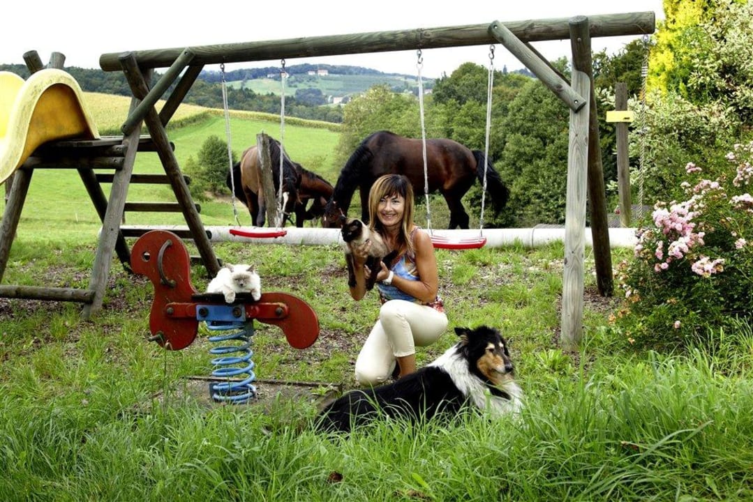 Garten - Spielplatz Hotel Garni Loipenhof