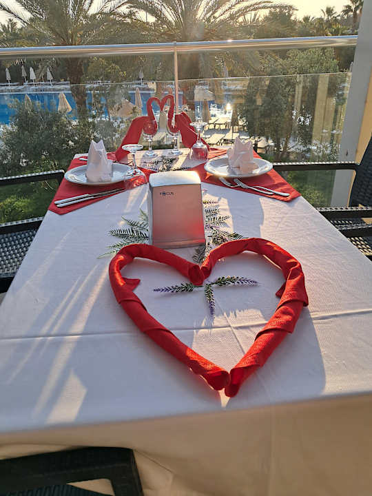 Gastro Seaden Sea World Resort & Spa