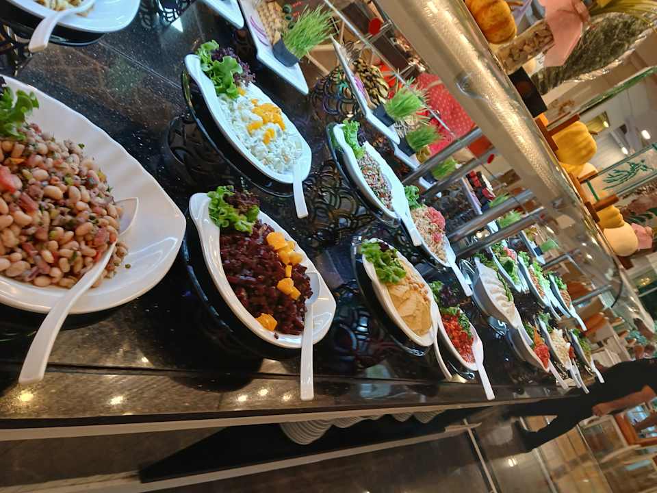 Gastro Side Royal Palace Hotel & Spa