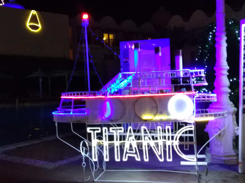 Sonstiges Hotel Titanic Palace