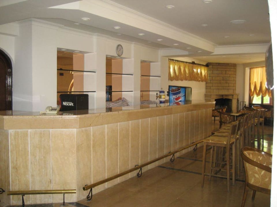Lobbybar Paloma Oceana