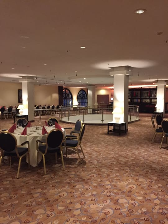 Lobby Hilton Dresden