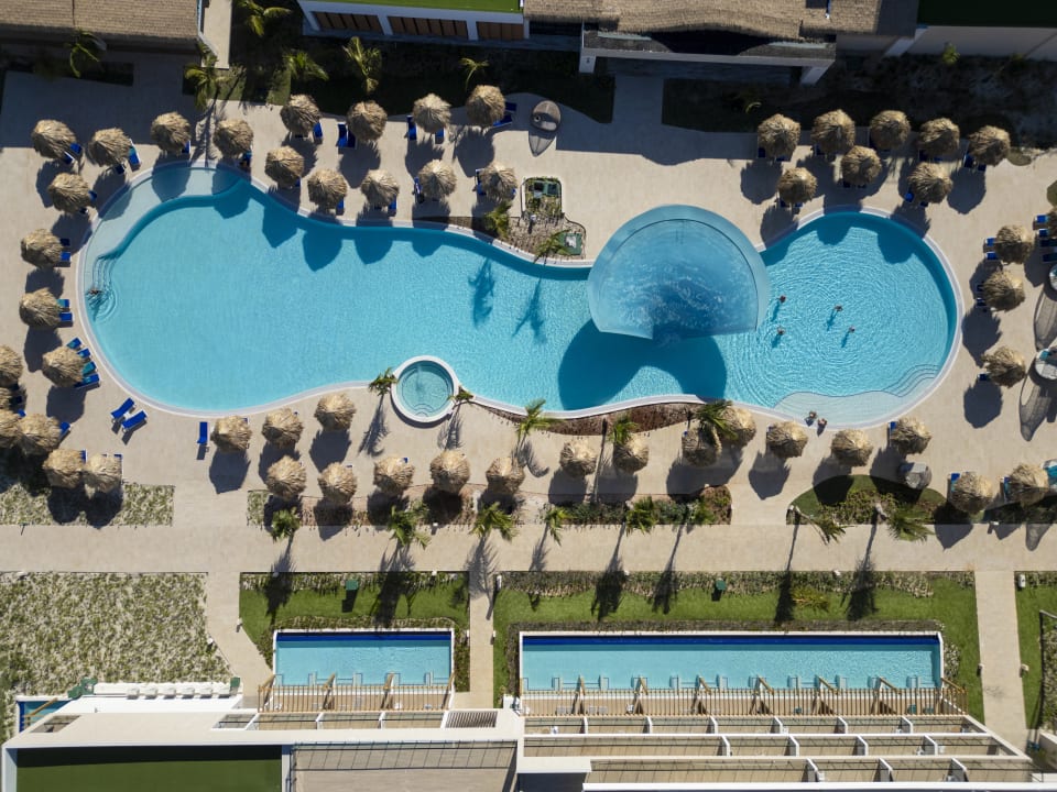 Pool Serenade All Suites - Adults Only Resort