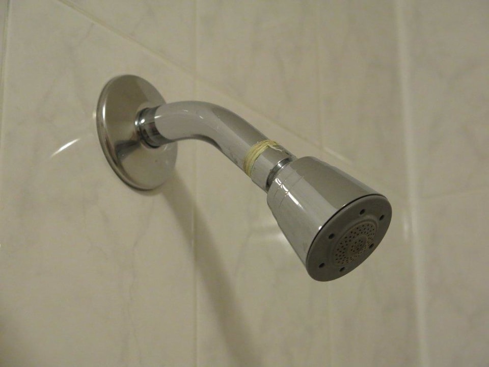 Zimmer 511 (Bad) - Dezember 2013 St. James Hotel