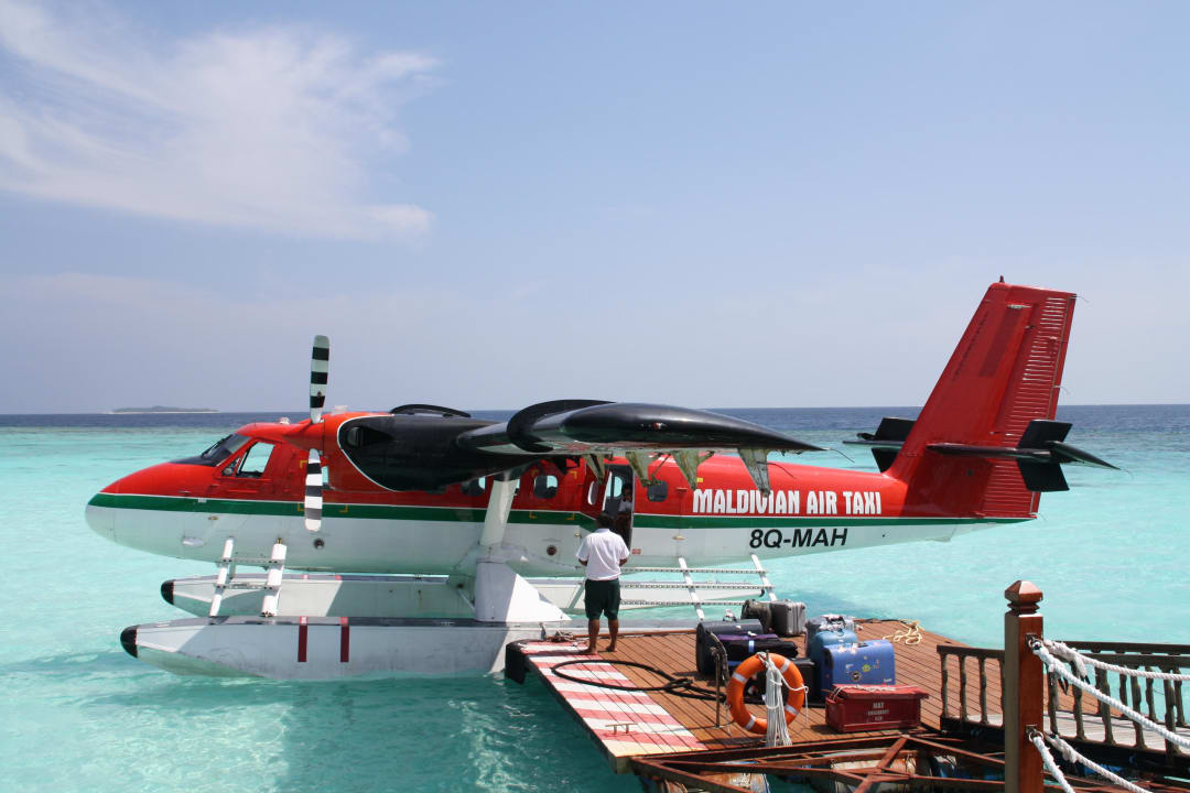 Air Taxi als wir gelandet sind Adaaran Select Meedhupparu Island Resort - Premium All Inclusive