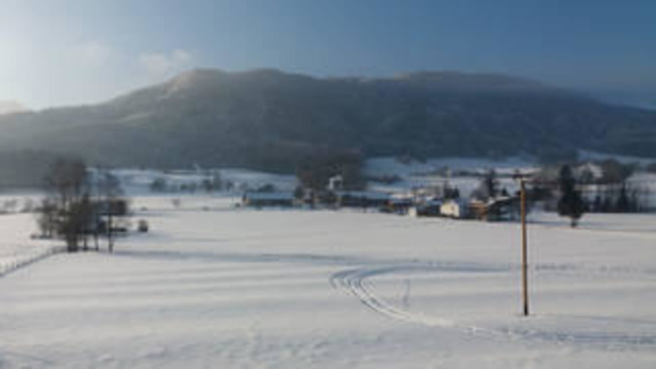 Von der Bushaltestelle zum Hotel Hotel Farbinger Hof