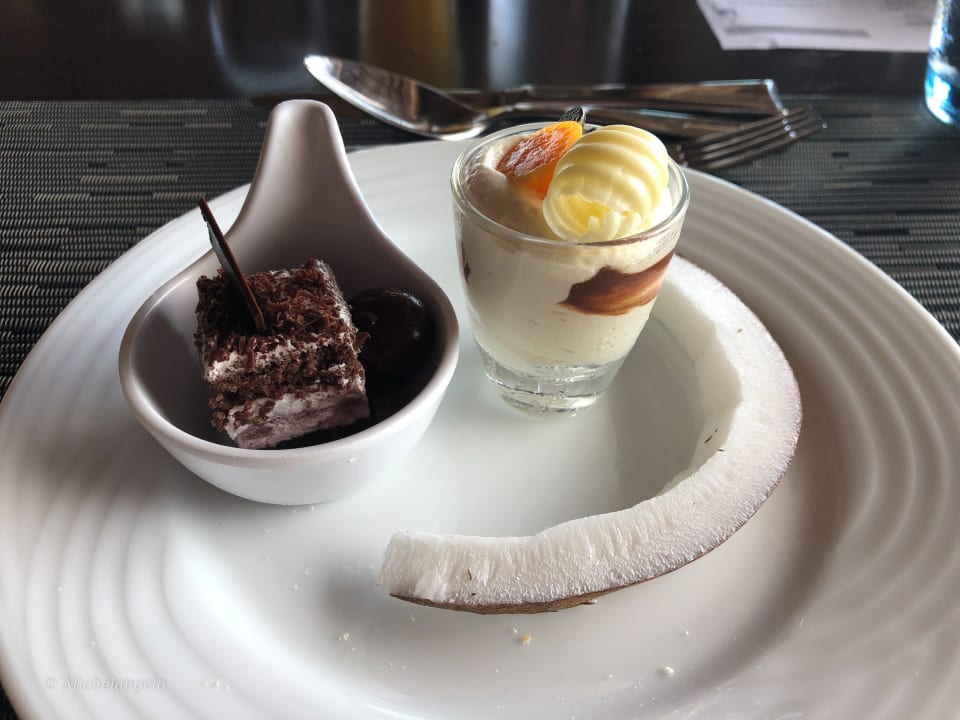 Gastro Veligandu Maldives Resort Island