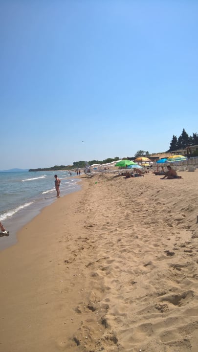 Strand Hotel Bilyana Beach