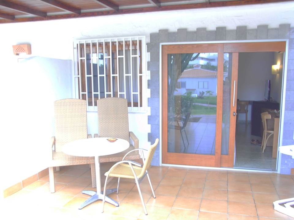 Terrasse HL Miraflor Suites Hotel