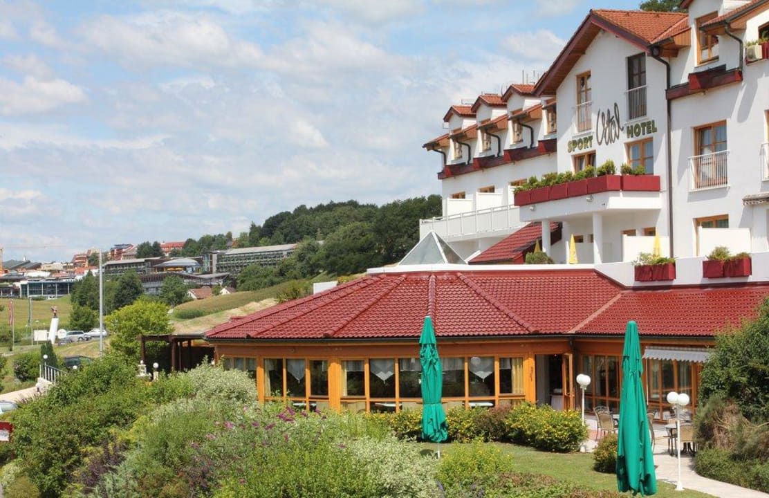 Hotel mit Blick zur Therme Vital Hotel Krainz Loipersdorf