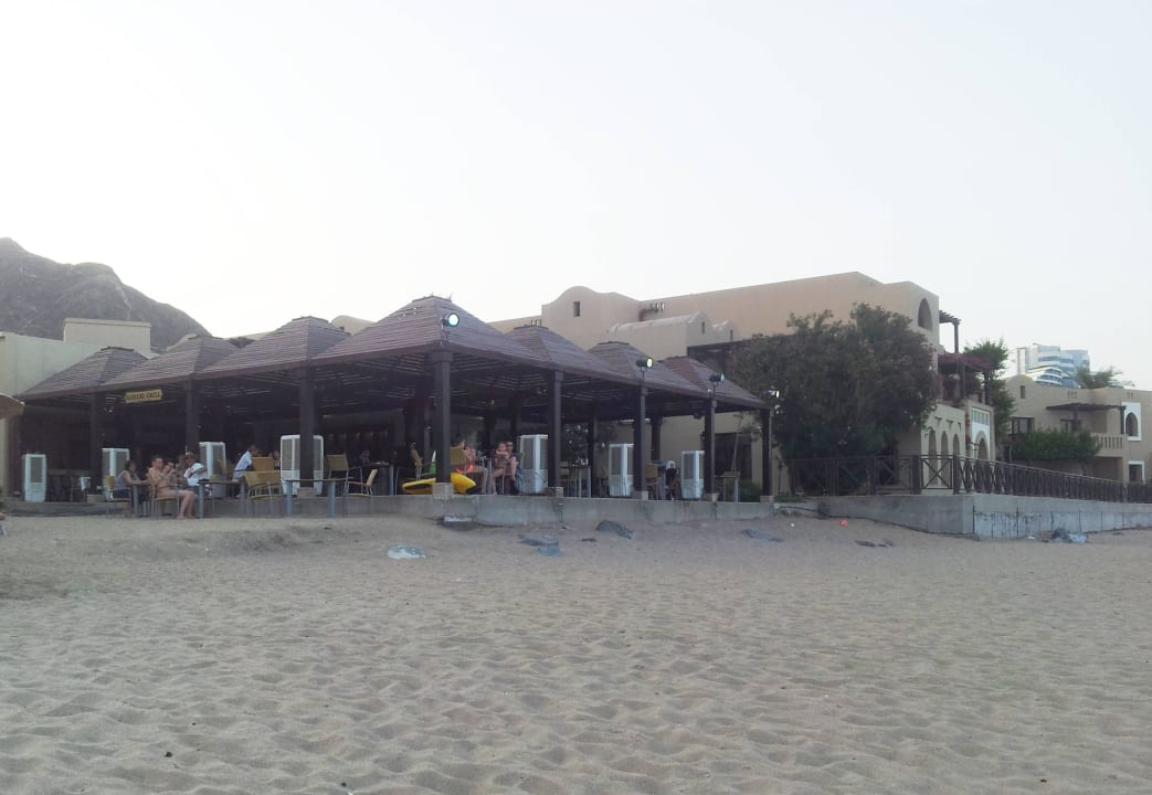 Beach Bar Miramar Al Aqah Beach Resort