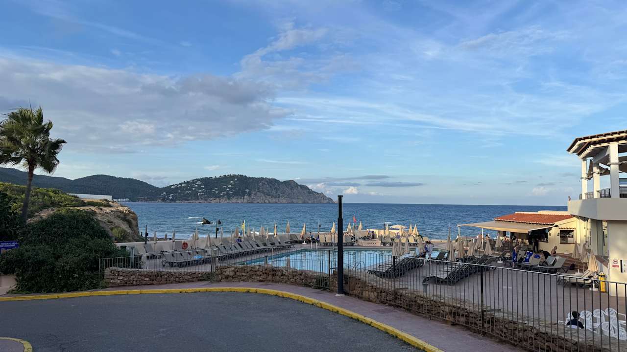 Ausblick Invisa Hotel Club Cala Blanca