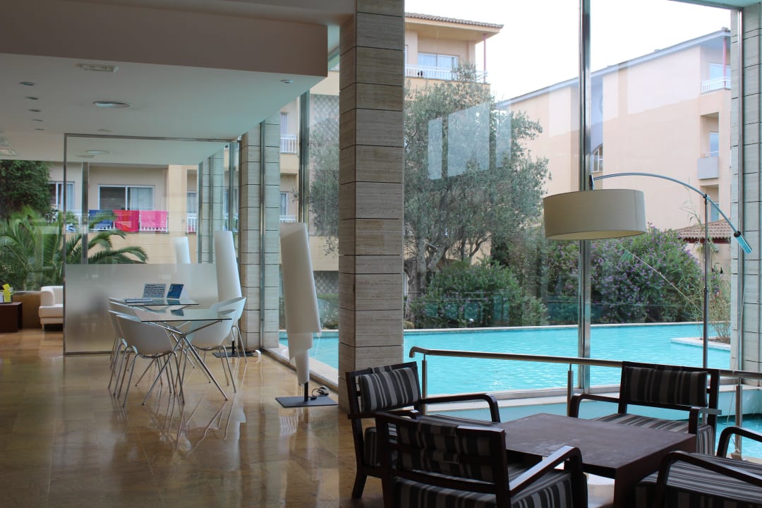 Eingang Prinsotel La Dorada