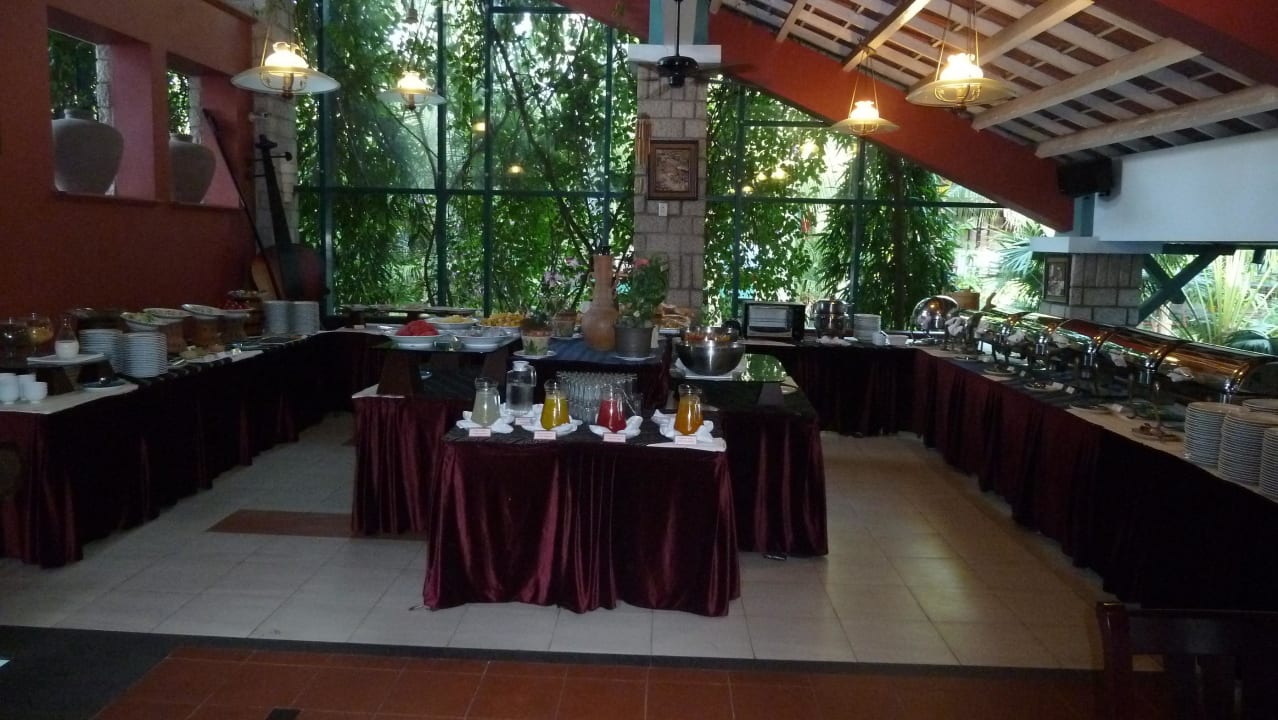 Große Auswahl am Büffet Hoang Ngoc Beach Resort