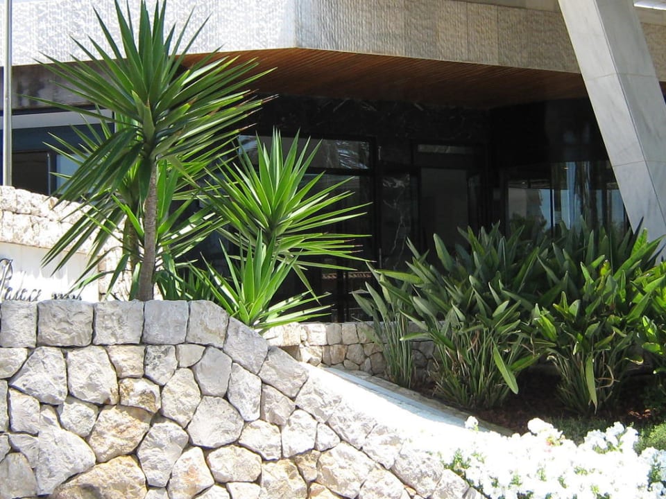 Eingang zum Hotel Hotel Serrano Palace