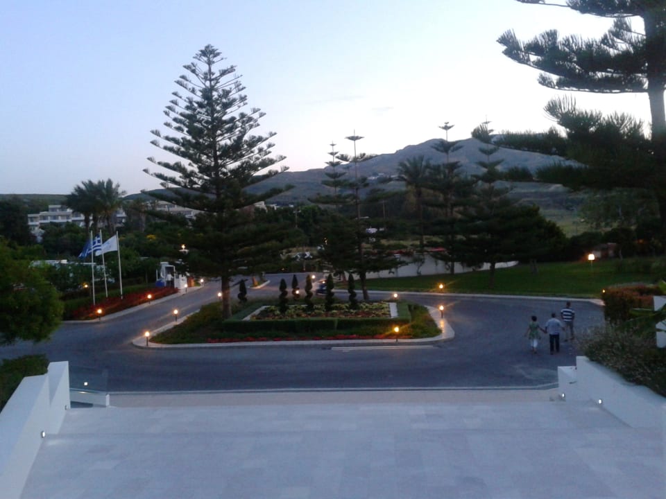 Wyjście z hotelu TUI BLUE Oceanis Beach and Spa Resort