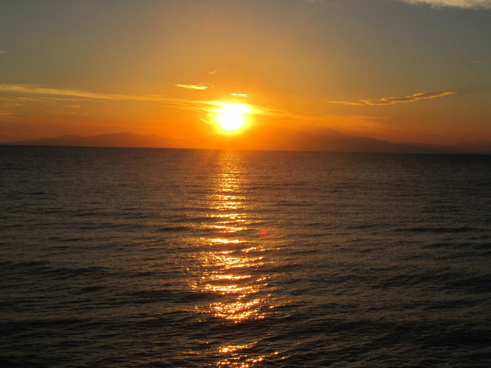 Sonnenuntergang am Hotel-Strand Istion Club & Spa