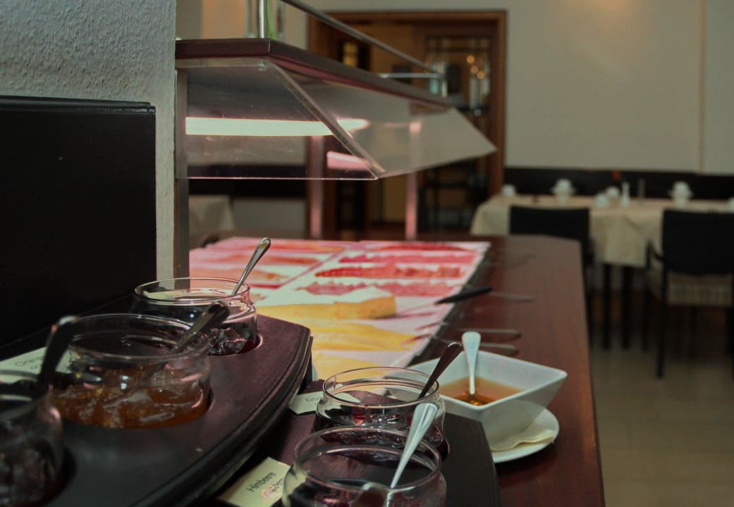 Der Frühstückssalon Berlin Plaza Hotel