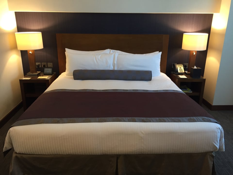 Superior DZ Room Nr. 2023 Grand Millennium Al Wahda Abu Dhabi