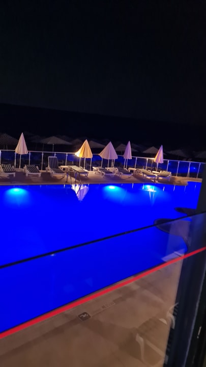 Pool Aska Hotel Just in Beach