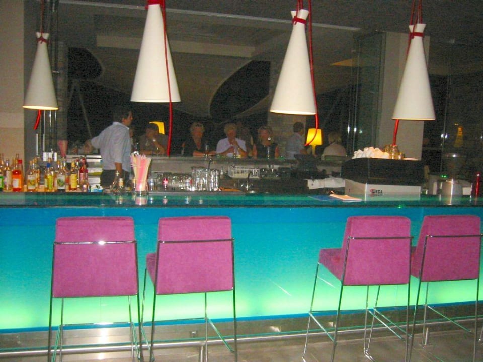 Die Bar Atlantica Mikri Poli Crete