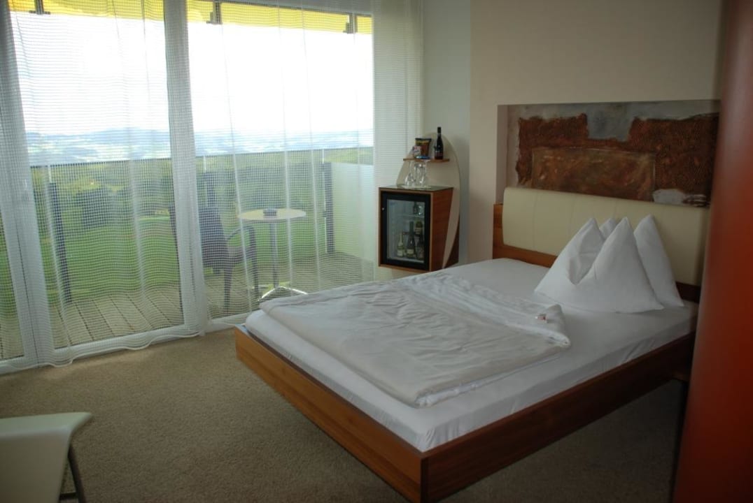 Einzelzimmer AVIVA make friends