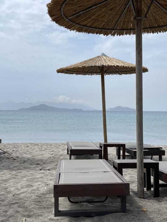 Strand Atlantica Belvedere Resort