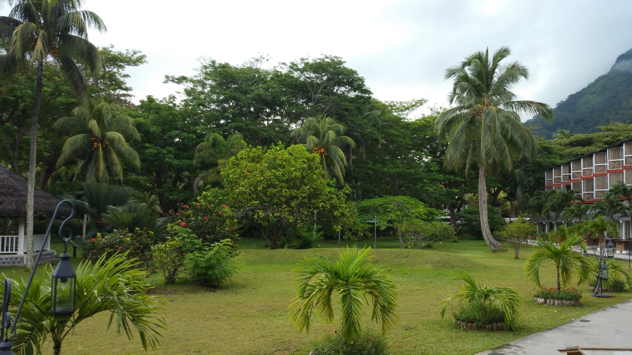 Gartenanlage Berjaya Beau Vallon Bay Resort & Casino