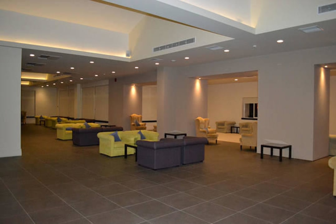 Eingang Lobby Annabelle Beach Resort