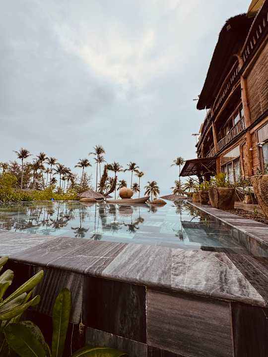 Pool Grand Ocean Bay Resort Phu Quoc