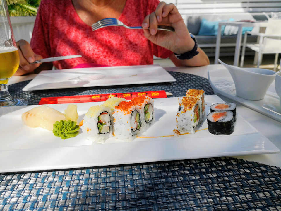 Gastro Acanthus Cennet Barut Collection