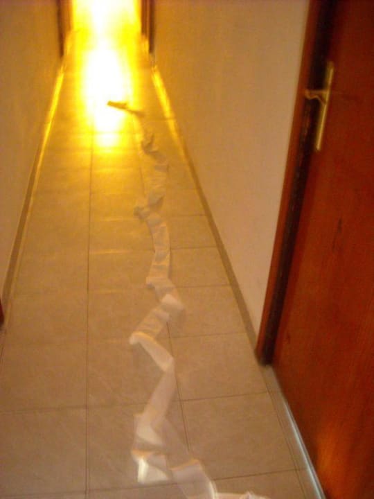 Vor der Zimmer Tür  Hostel Alcina