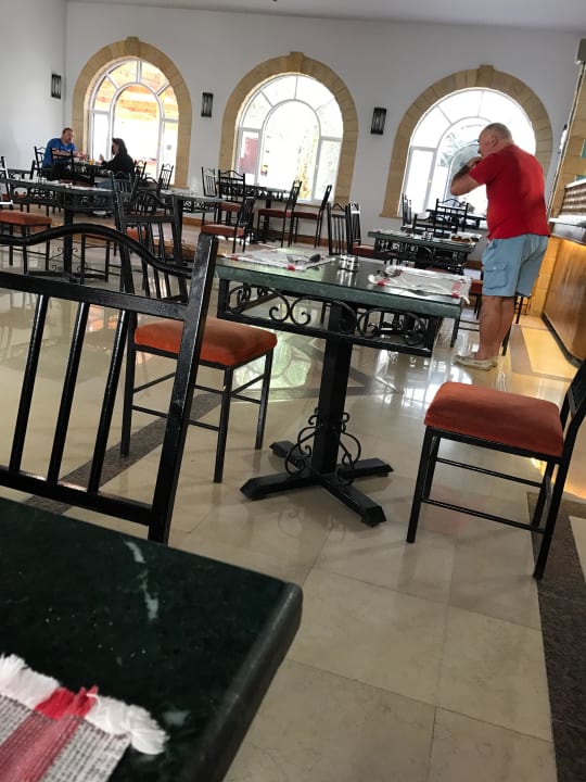 Einer von mehreren Speisesaales Desert Rose