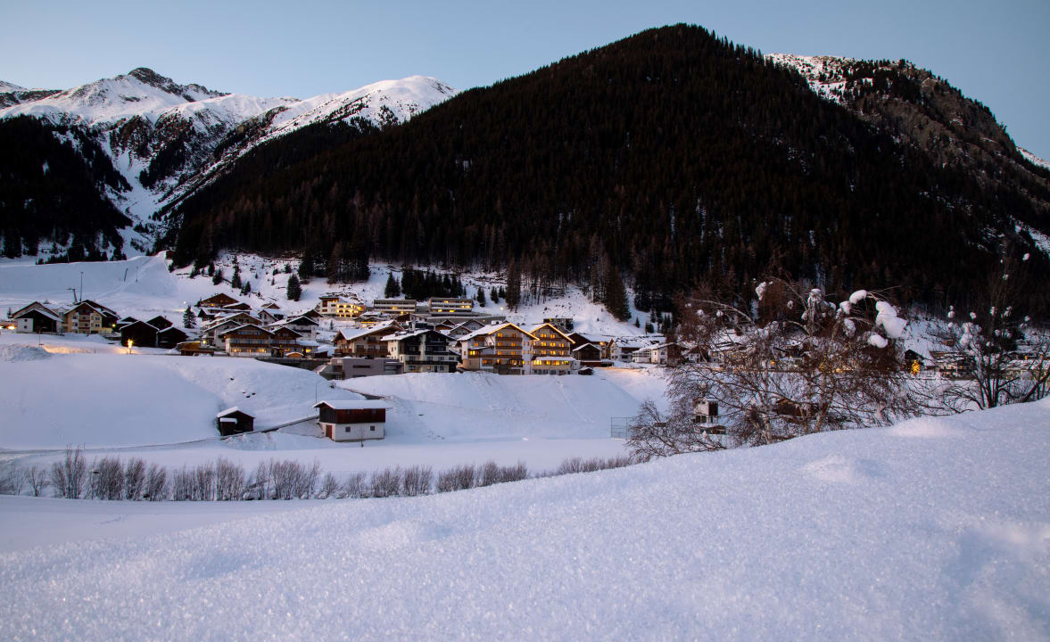 Ausblick Hotel Garni Belavita