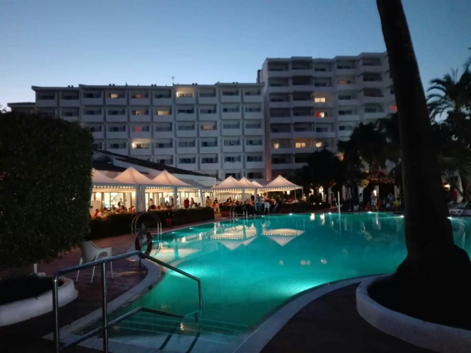 Pool Iberostar Waves Ciudad Blanca