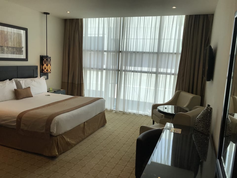 Zimmer Holiday Inn Dubai - Al Barsha
