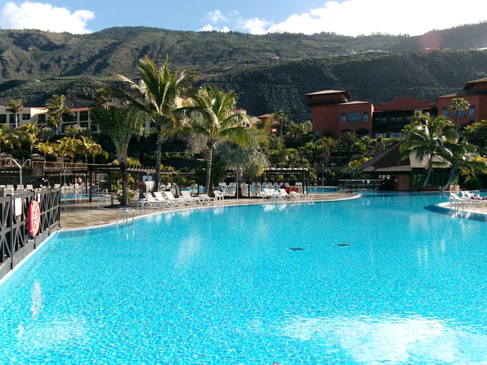 Pool Esencia de La Palma by Princess
