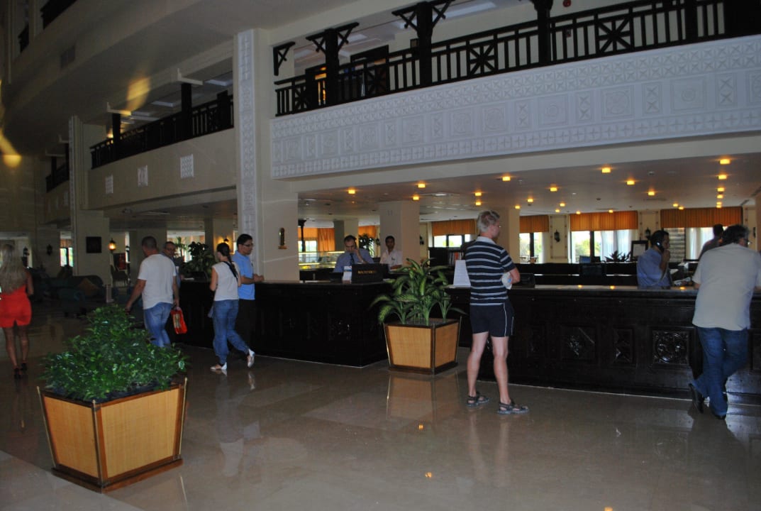 Die Rezeption Steigenberger ALDAU Beach Hotel