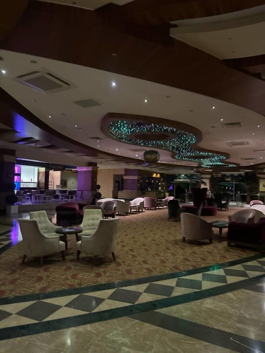 Lobby Dizalya Palm Garden