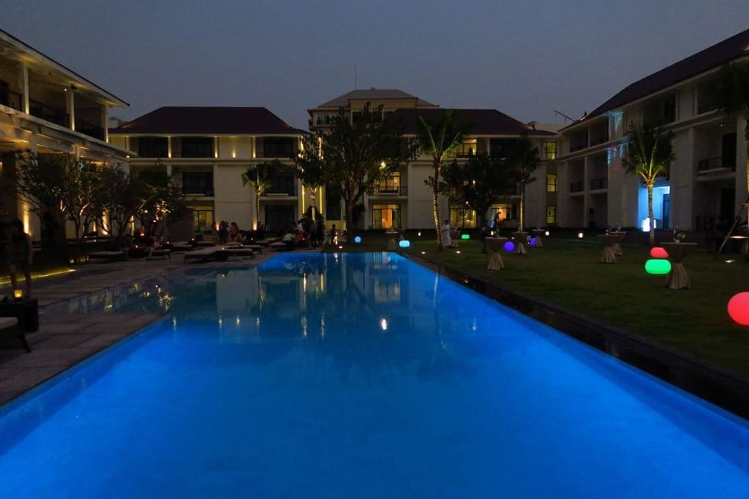 Anlage bei Nacht U Sathorn Bangkok