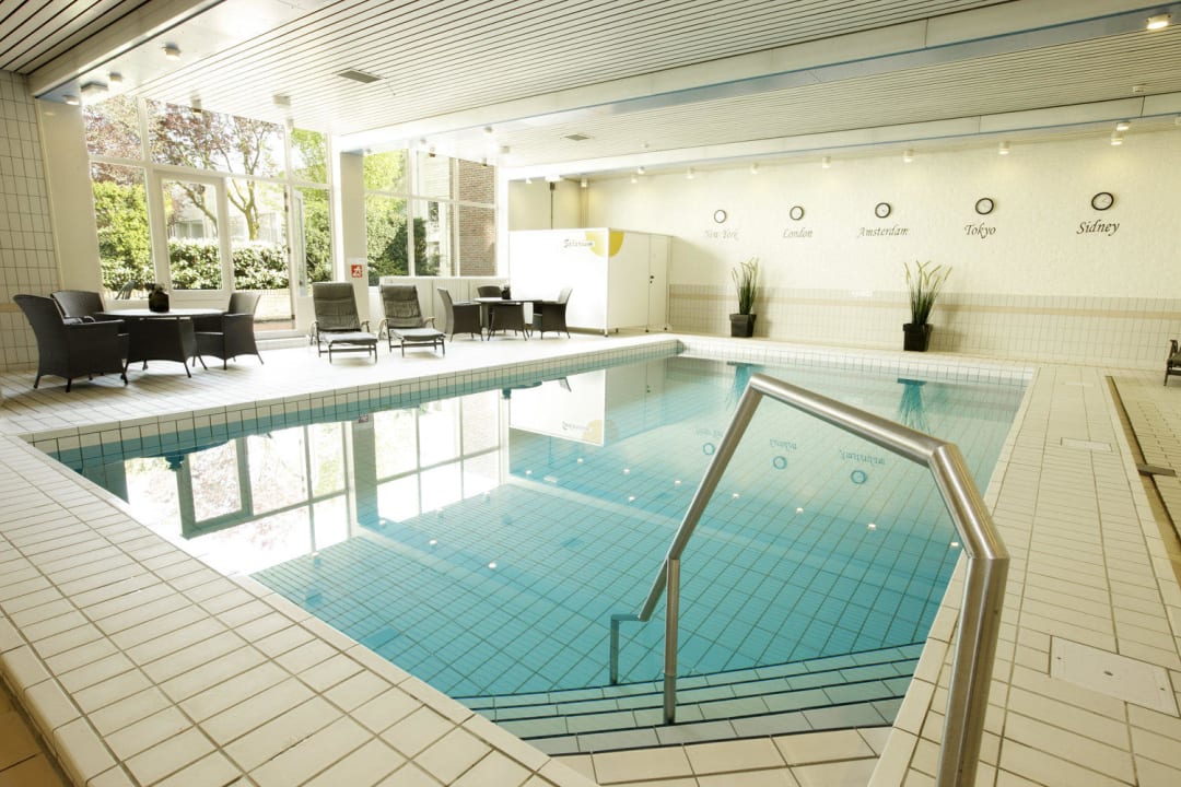 Pool  Hotel NH Geldrop