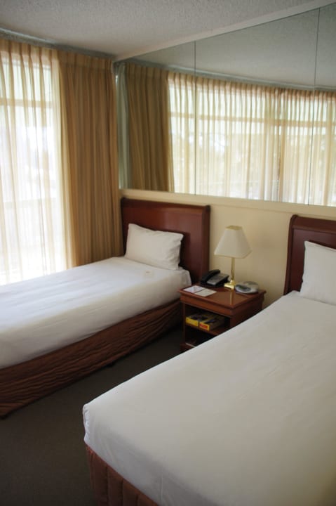 Bett Mercure Hotel Sydney