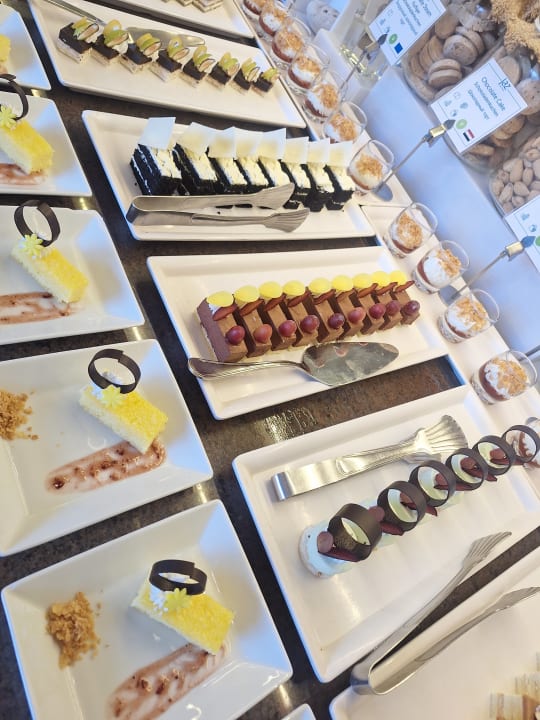 Gastro JAZ Elite Casa del Mar Beach