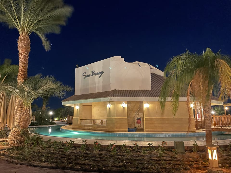 Pool Lahami Bay Beach Resort