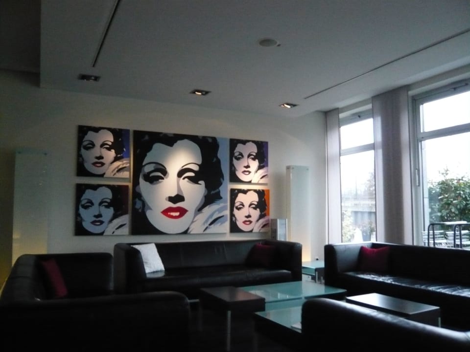 Lobbybereich Hotel Mercure Düsseldorf City Nord