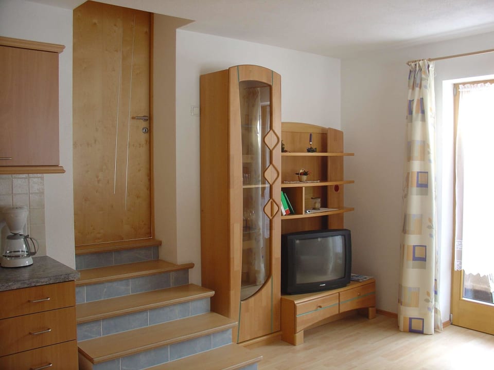 FW 1 Wohnzimmerschrank Haus Alpengruß