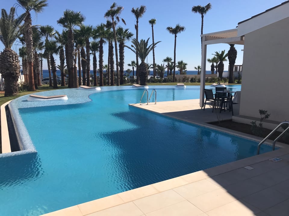 Pool Mare Ayia Napa