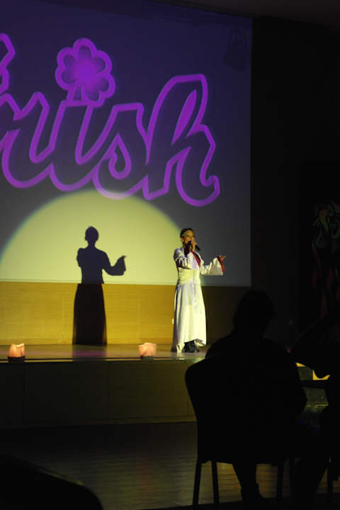 Showtime with Sonja Hotel Rosa Beach