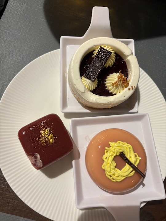 Gastro Enorme Santanna Island