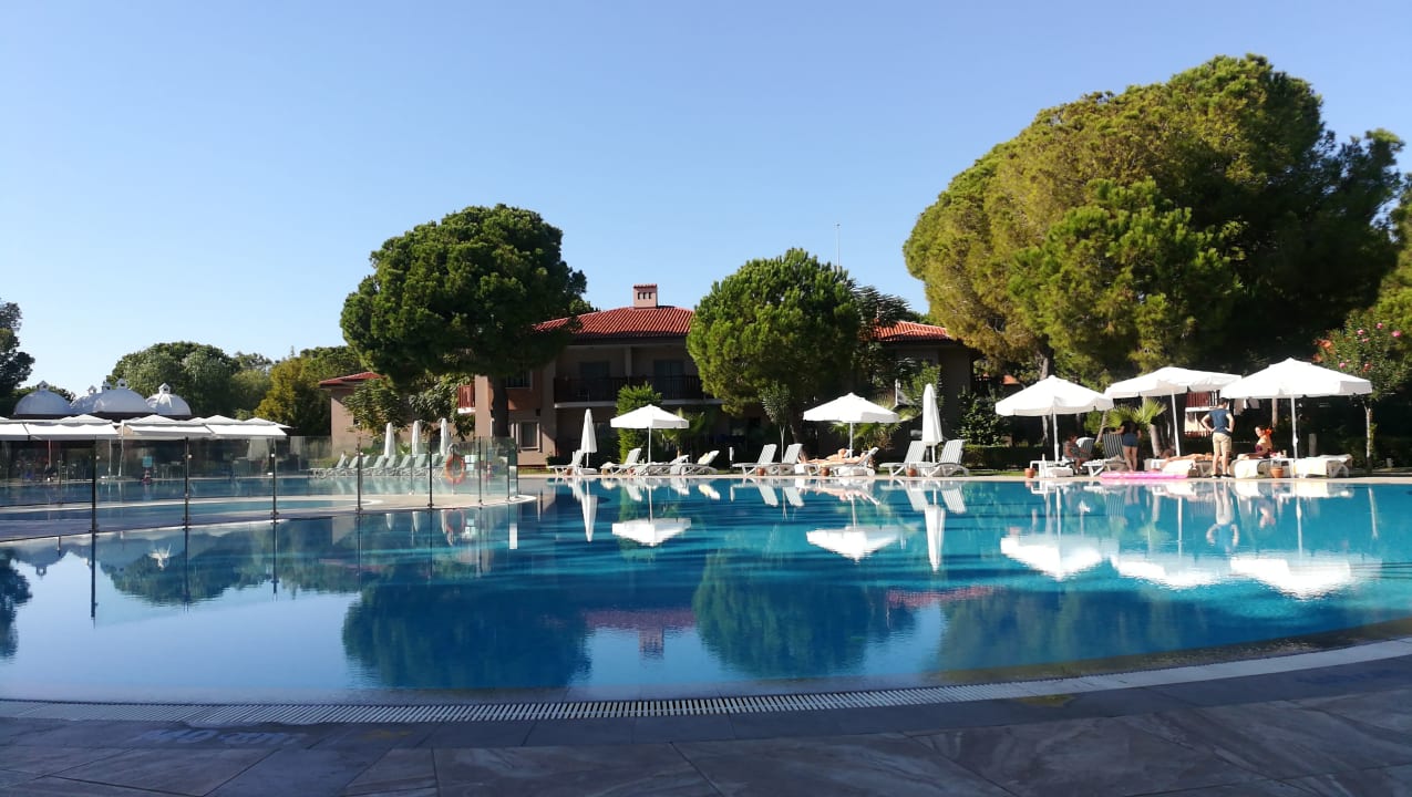 Pool Xanadu Resort Hotel